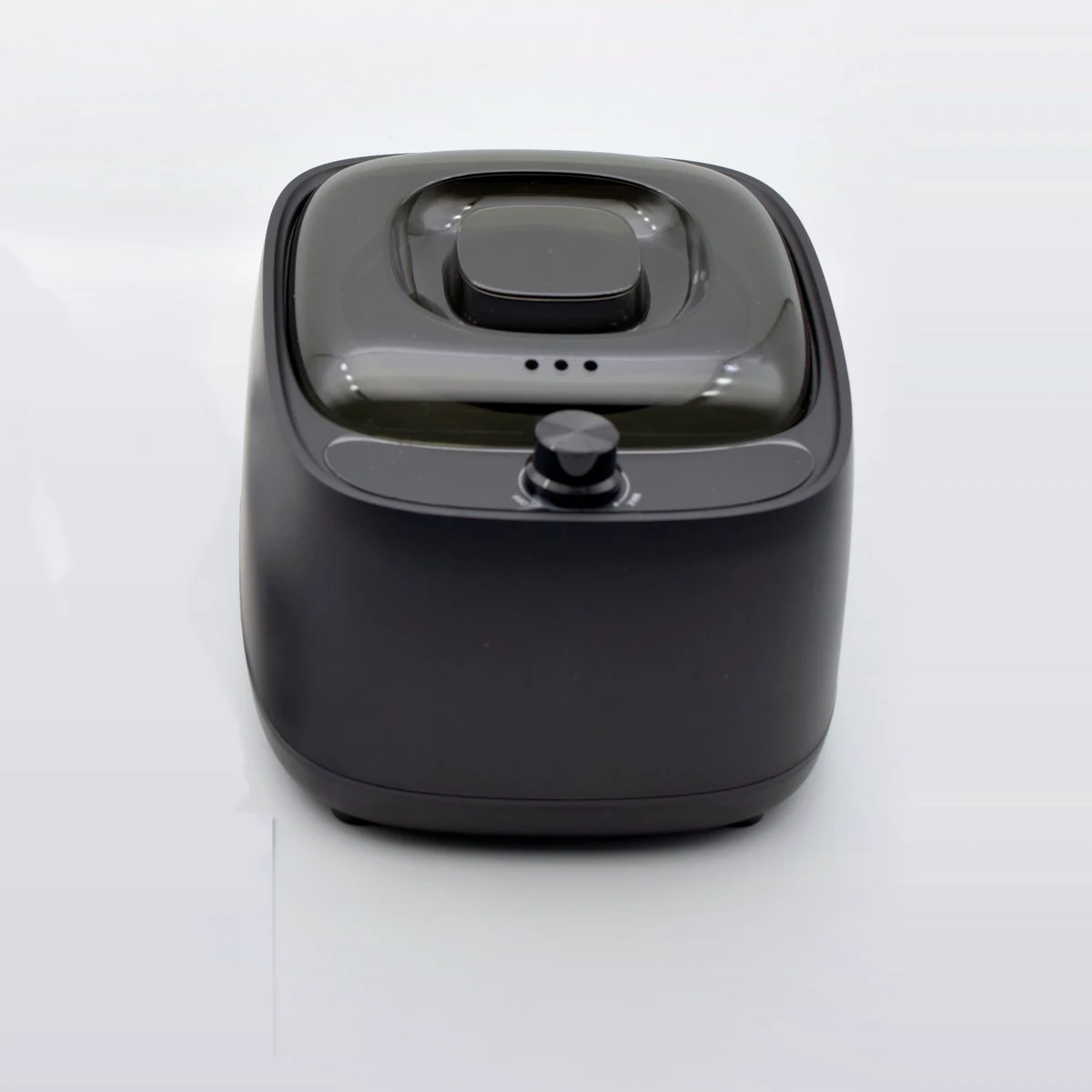 BeauTome BWW5K wax heater in black — 450 ml rotary knob entry-level model