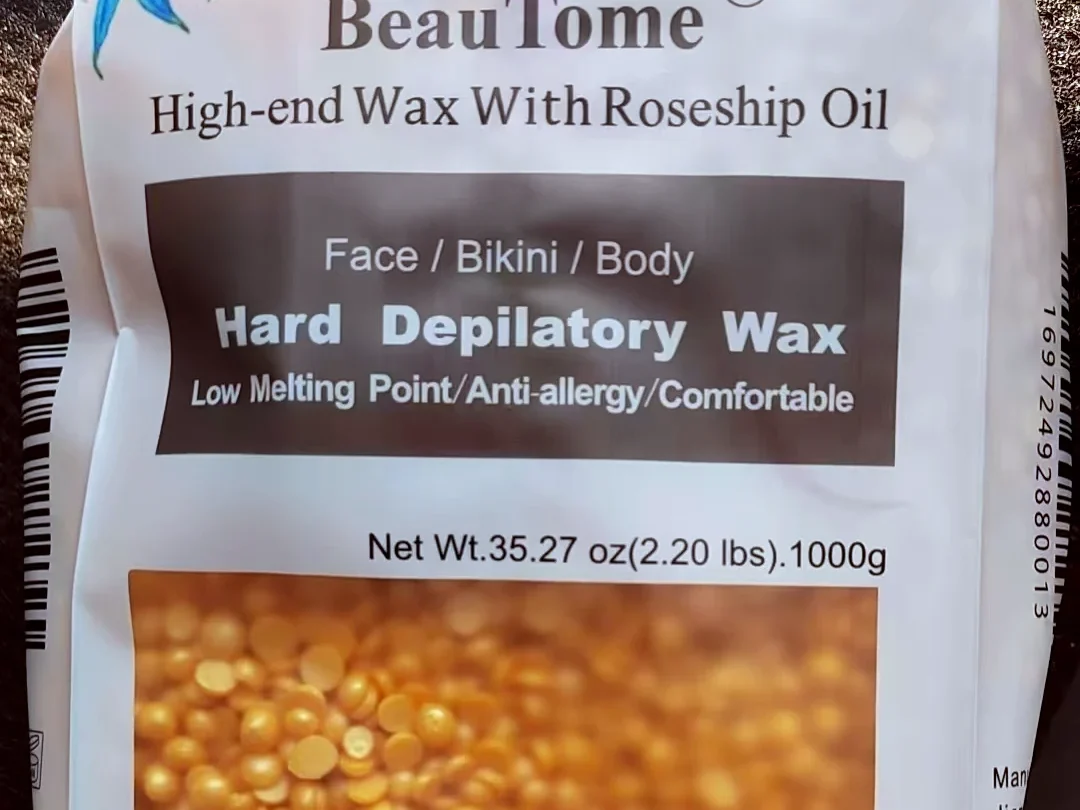 BeauTome Formula A1 rosin-free hard wax 1000g retail bag in gold — real product photo