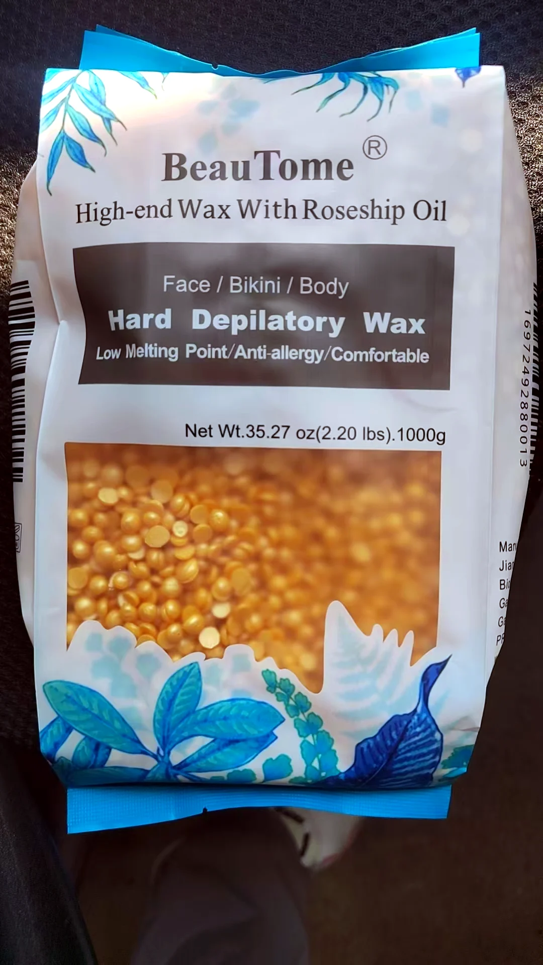 BeauTome rosin-free hard depilatory wax 1000g retail bag in gold — real product photo, Face/Bikini/Body, low melting point anti-allergy formula